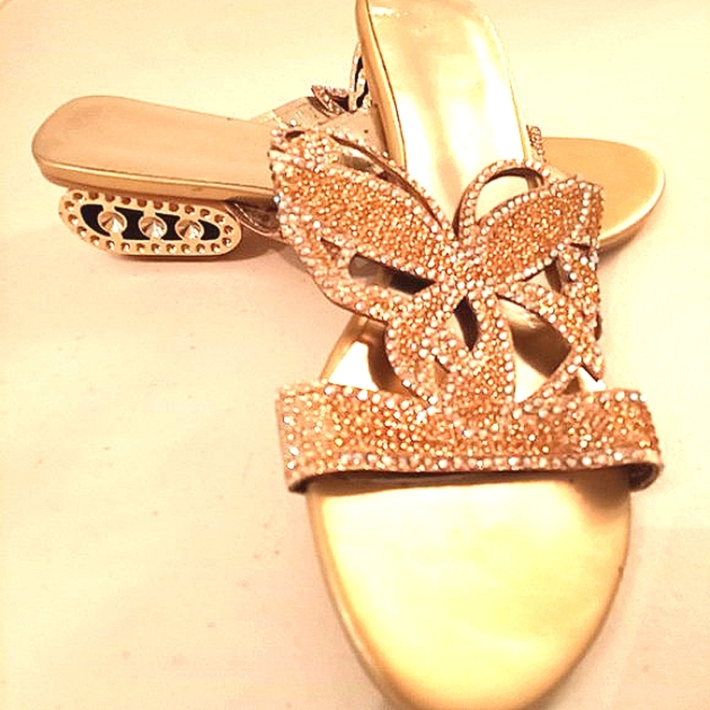 🎁FREE GIFT INCLUDED🎁 NEW Embellished Rhinestone Glitter Sandals Low Heels - Picture 5 of 15